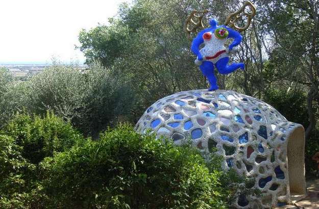 A Flight of Fancy in Tuscany – Niki Saint Phalle's Garden | Katharina's Italy